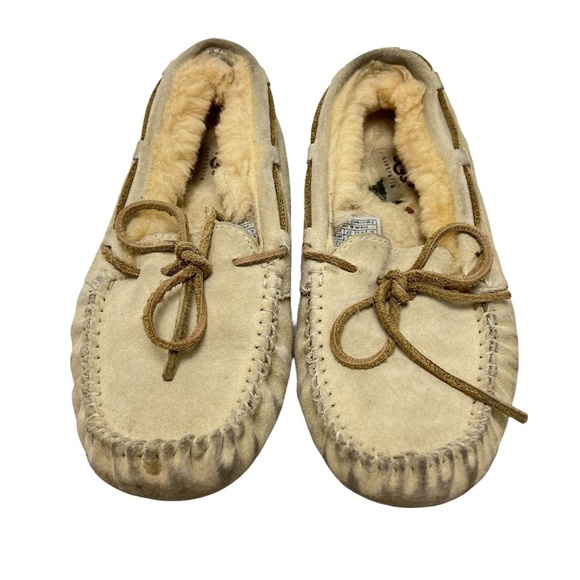 UGG AUSTRALIA Moccasins Cream Suede Leather Flats Slippers 5612 Sherpa Shoes 6 - Picture 3 of 16
